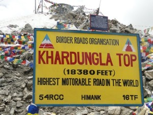 Leh Khardungla Pass